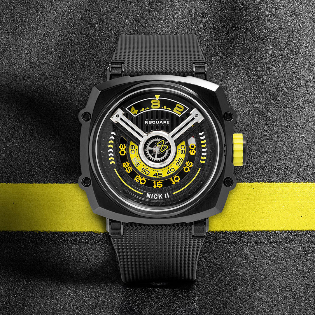 Phantom Watch V2 Black & Gold