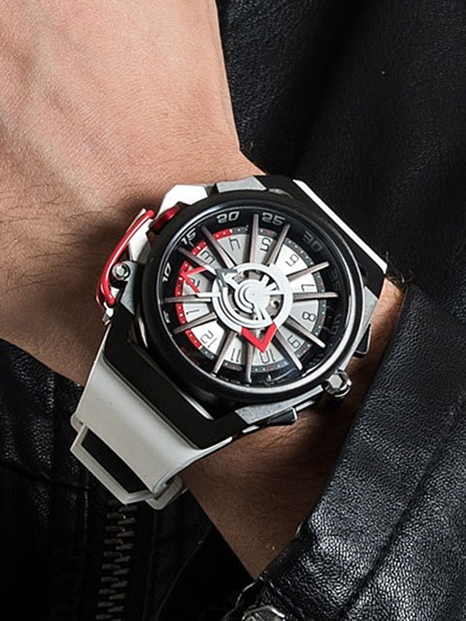 時計 MAZUCATO RIM 13-WHCG10 タイヤのホイールをモチーフにしたリバーシブル腕時計 MAZZUCATO